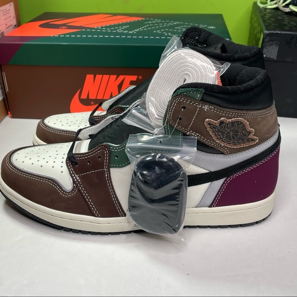 Air Jordan 1 High Retro OG Mens Size 10 Basketball Sneakers Nike Hand Crafted - Picture 4 of 11